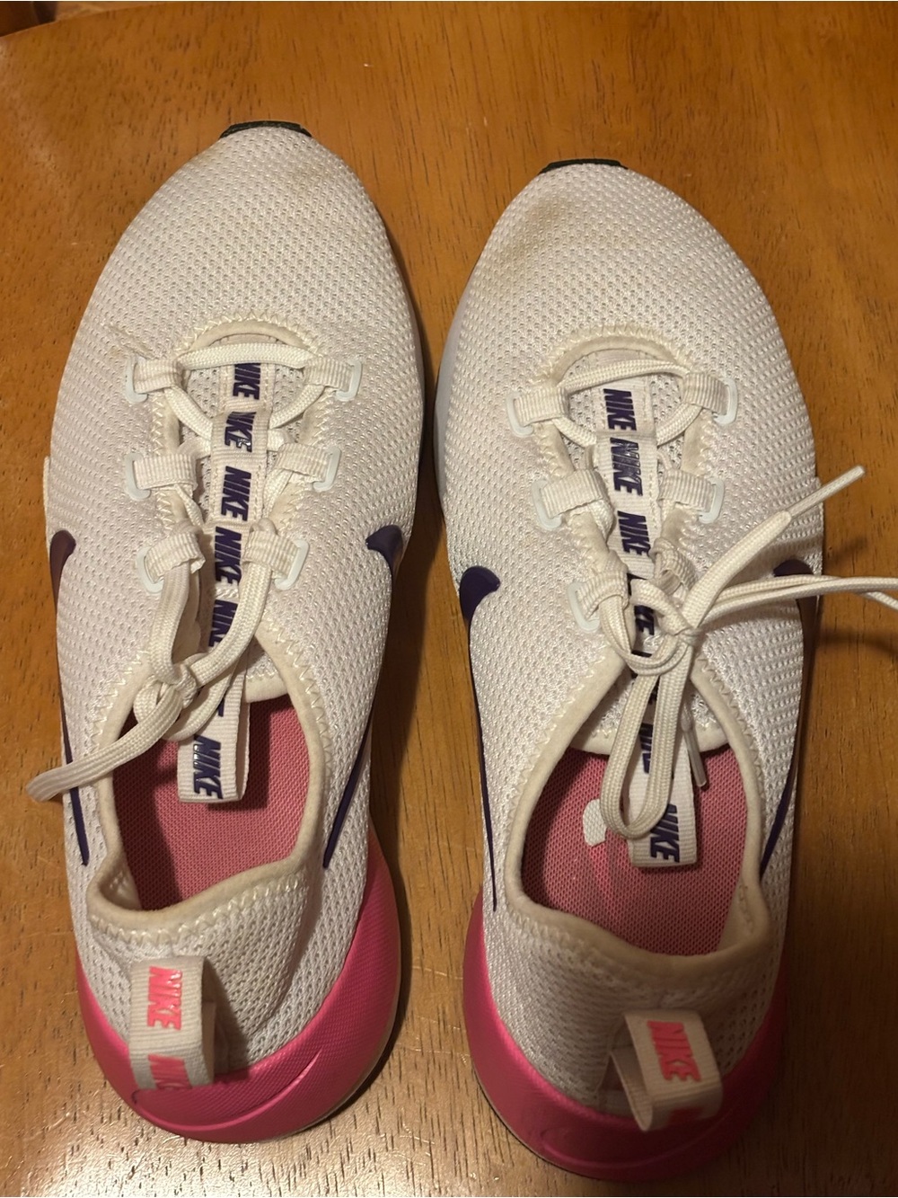 Nike Women's Ashin Modern sneakers